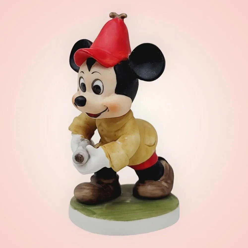 Vintage Walt Disney Porcelain Figurine Mickey Mouse‎ 